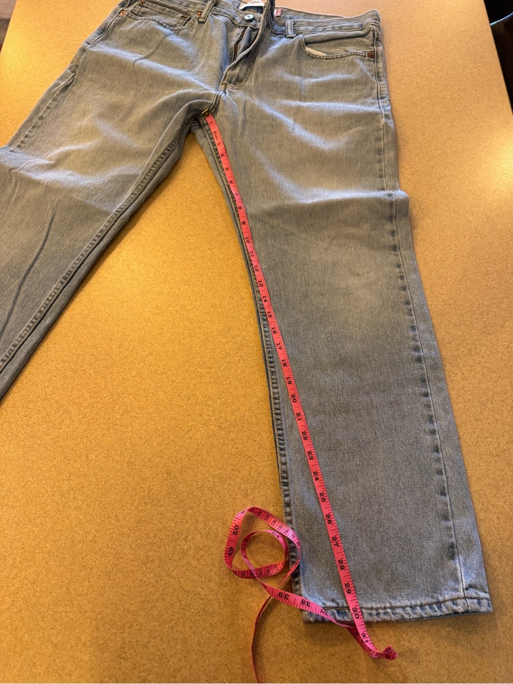 Levi's Straight-Leg Jeans in Light Blue Wash - Picture 7 of 7